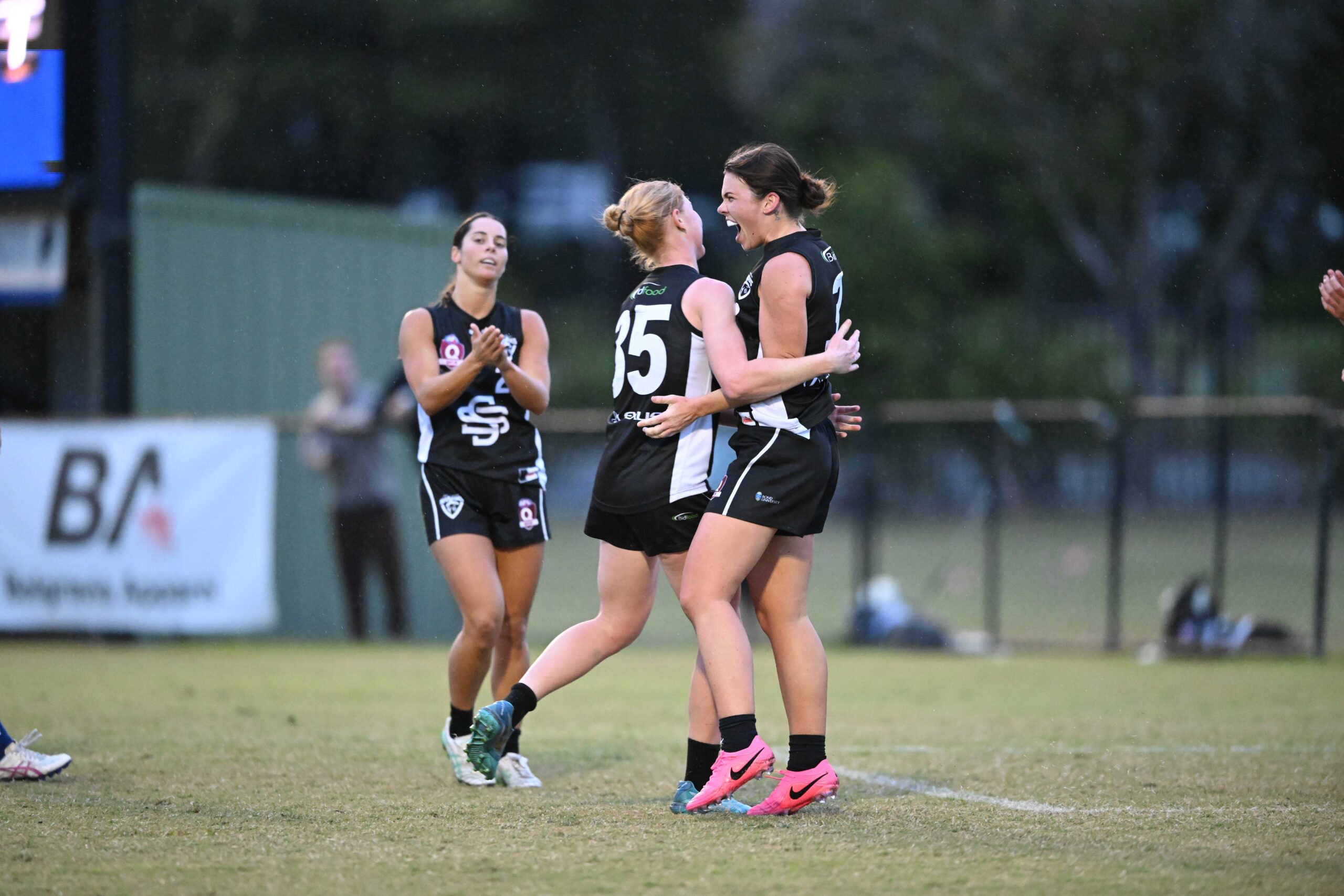 Southport Sharks QAFLW Round 13 2026