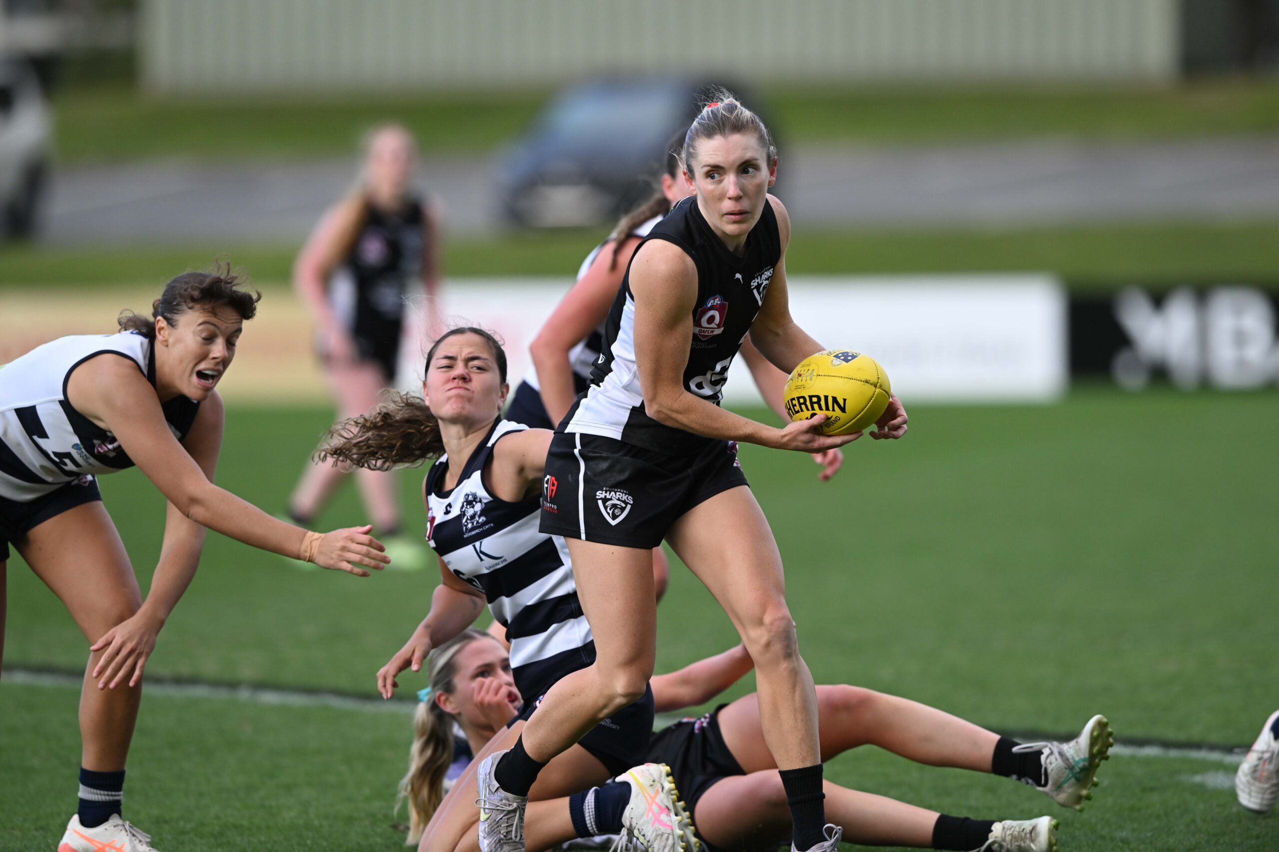 Southport Sharks QAFLW Round 15 2026